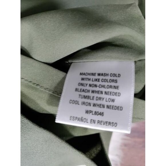 Bar III Cap Sleeve Pullover V Neckline Shift Mini Dress Olive Green Women's XS - Picture 8 of 12